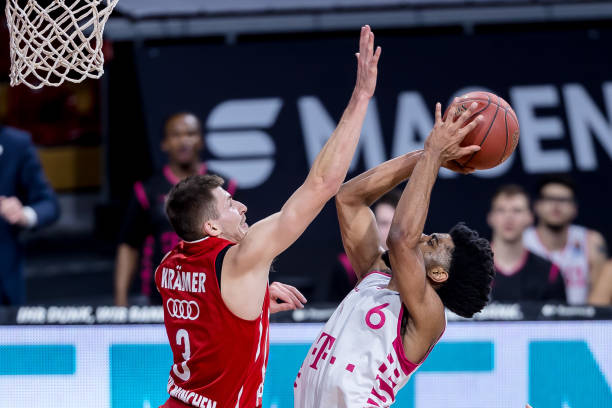 曼联球迷中 曼联球迷中