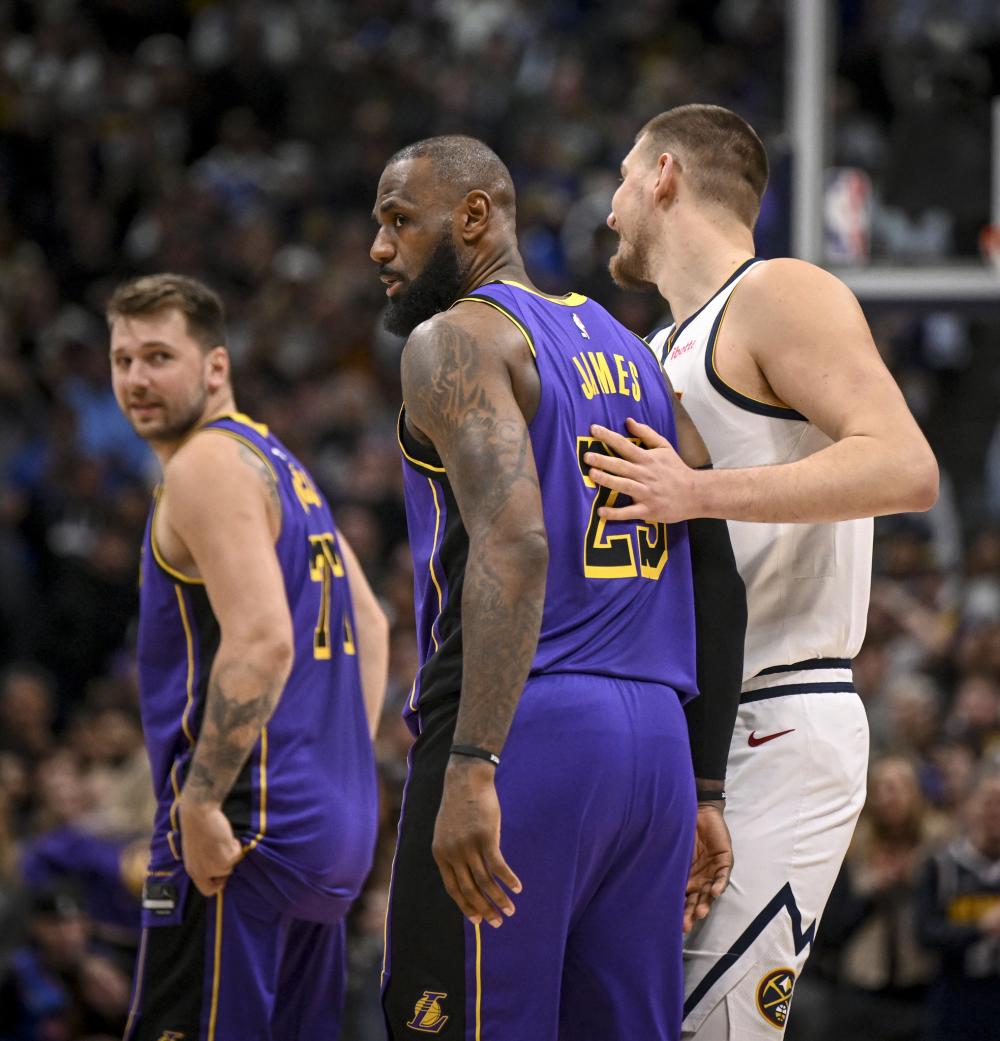 身体对抗 身体对抗